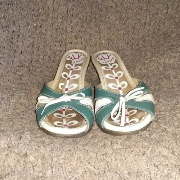 FLY LONDON-Blue/White Leather-Slides-Kitten Heel-Size 36/6-Excellent - Picture 3 of 7